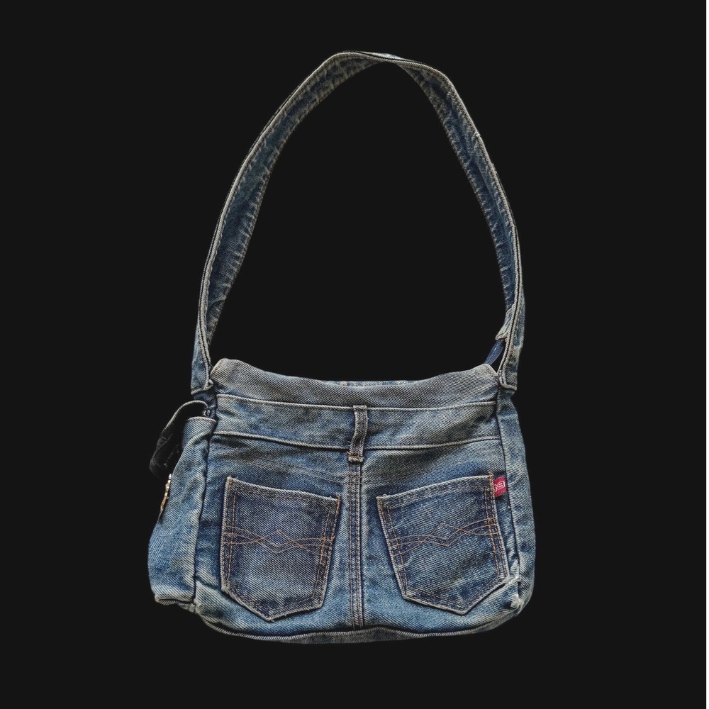 Y2K Blue Denim Shoulder Bag Hobo Purse with Pockets and Vintage Pins Boho